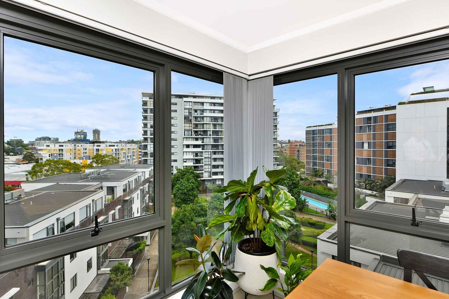 708/35A Arncliffe Street Wolli Creek 708/35A Arncliffe Street Wolli Creek