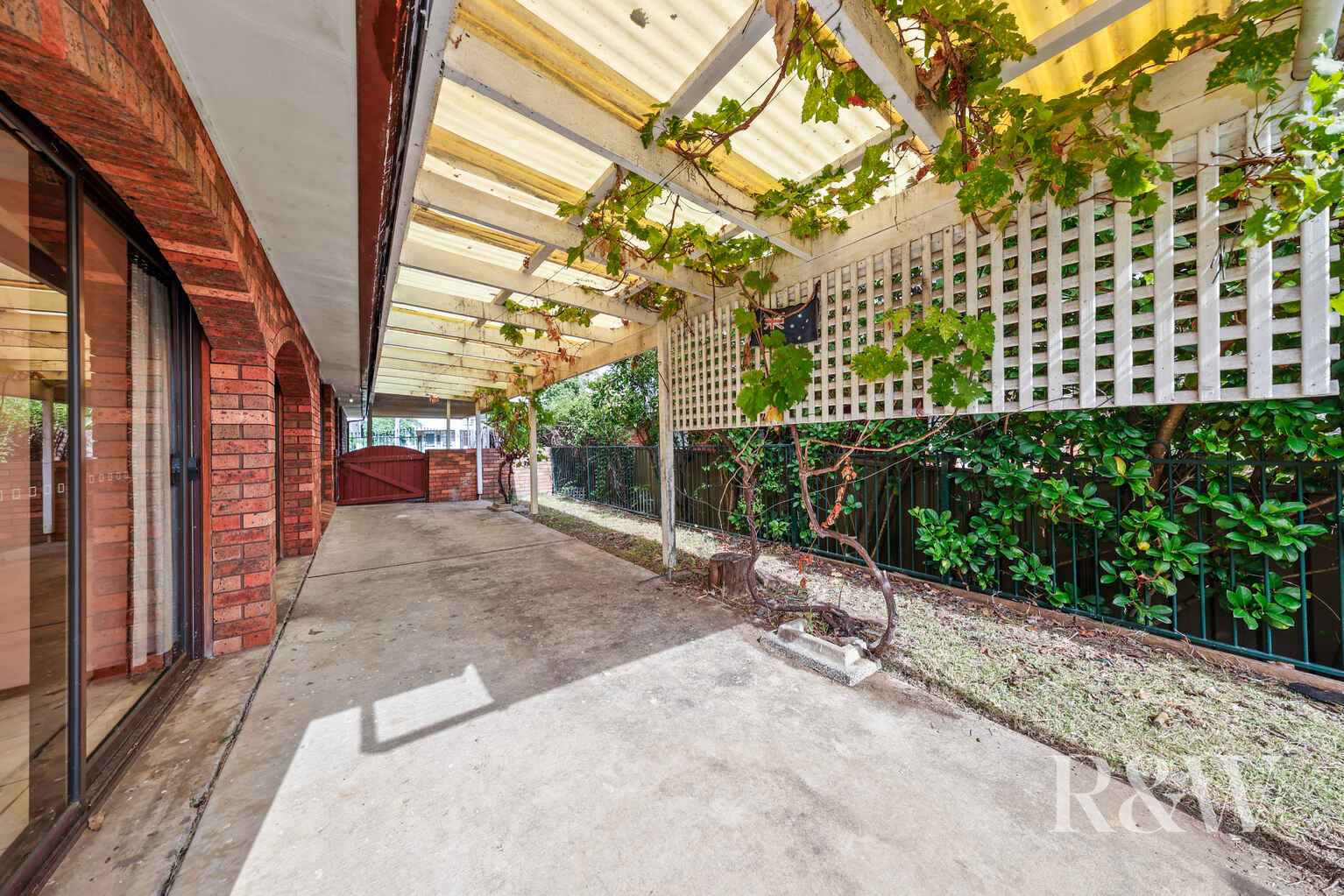 36 ANGLE ROAD Leumeah