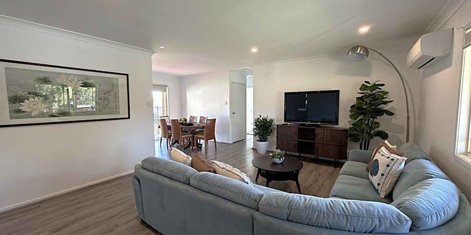 18 Withnell Crescent St Helens Park