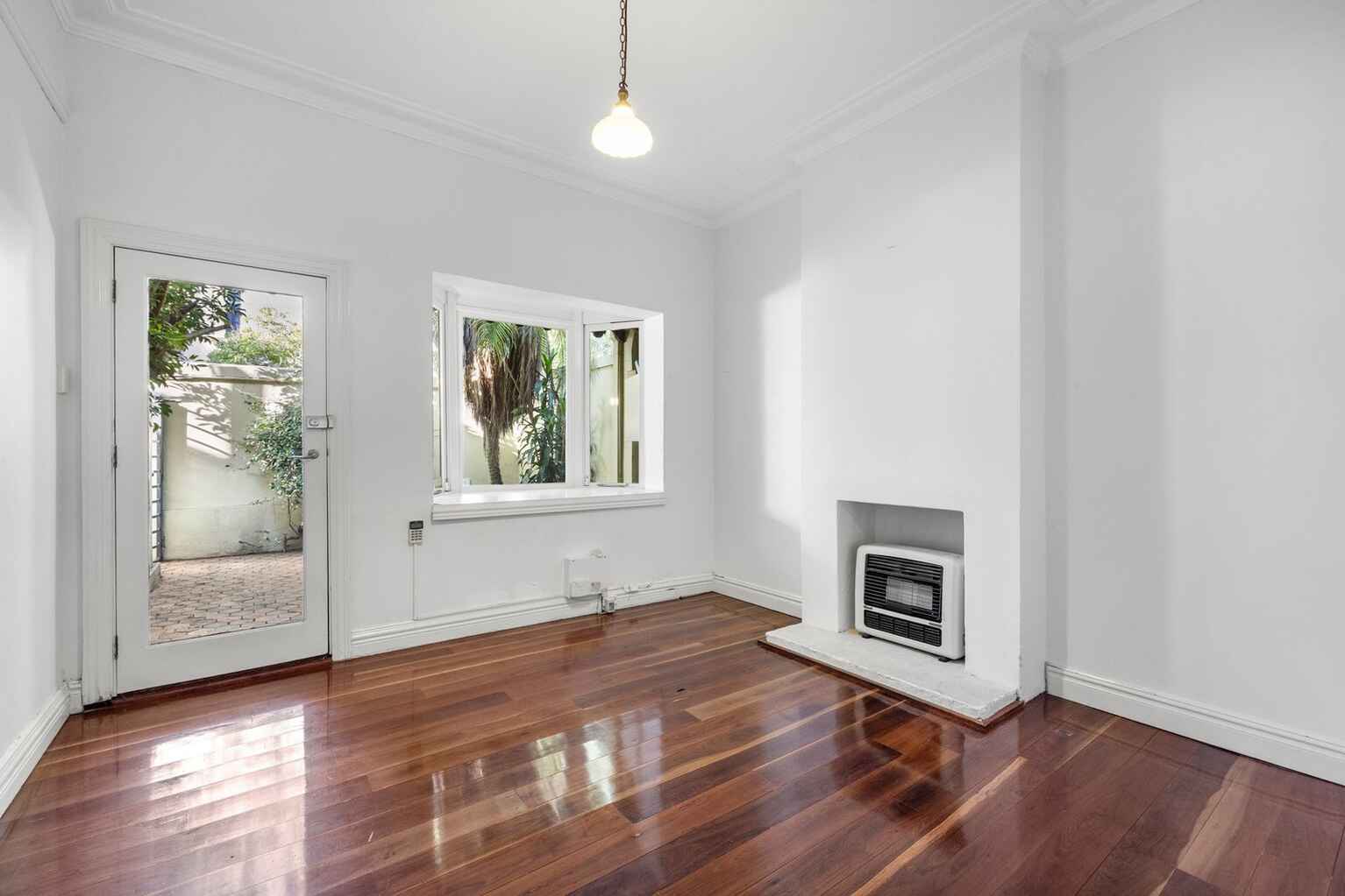 44 Hayberry Street Crows Nest