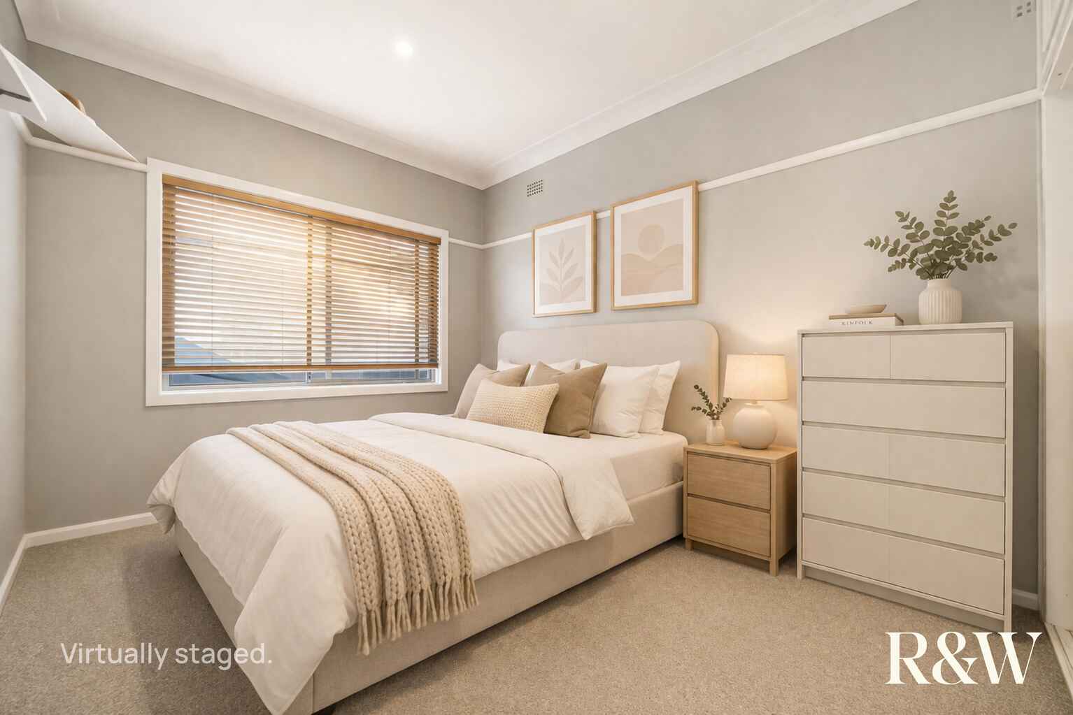 3 LACHLAN PLACE Campbelltown