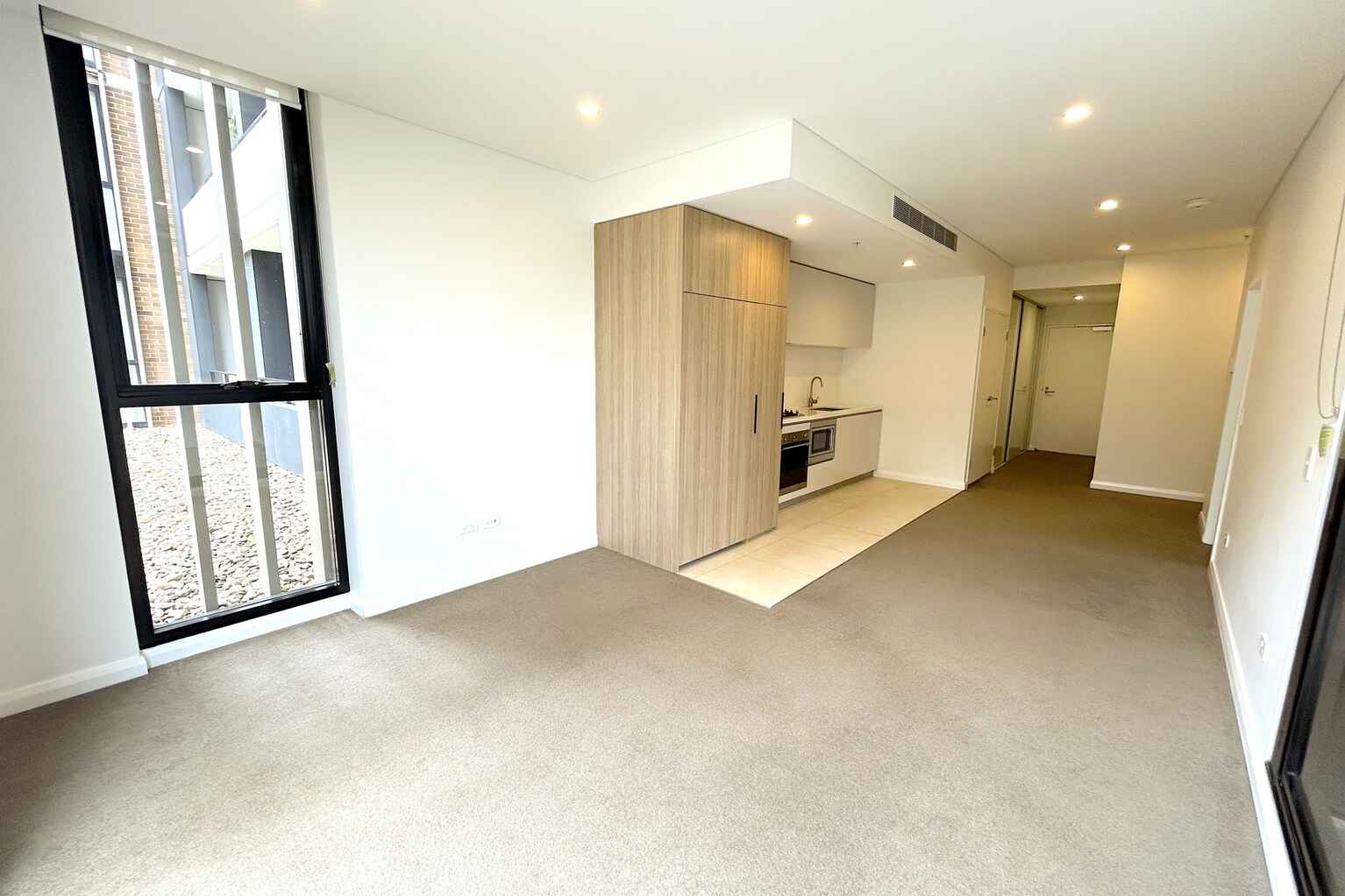 104/7 Maple Tree Road Westmead