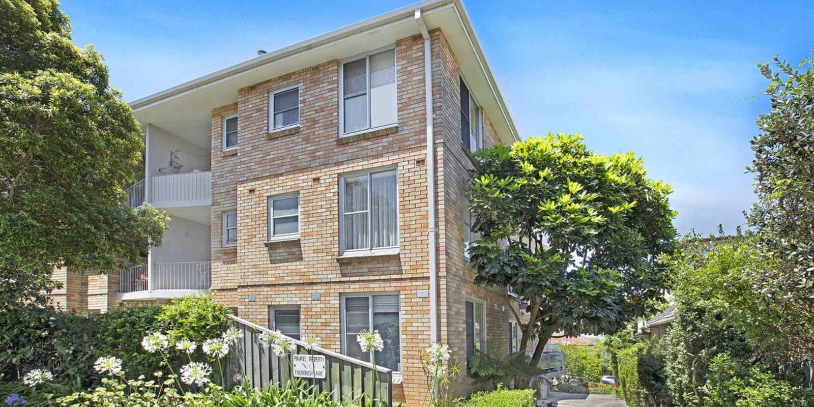 8/76 Muston St Mosman