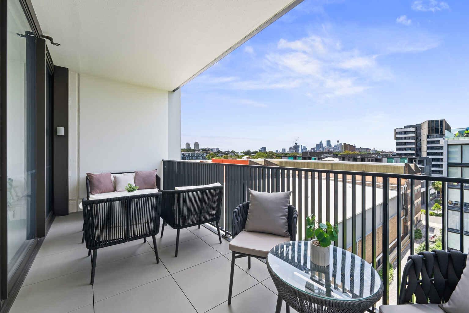 A806/18 O'Dea Avenue Waterloo