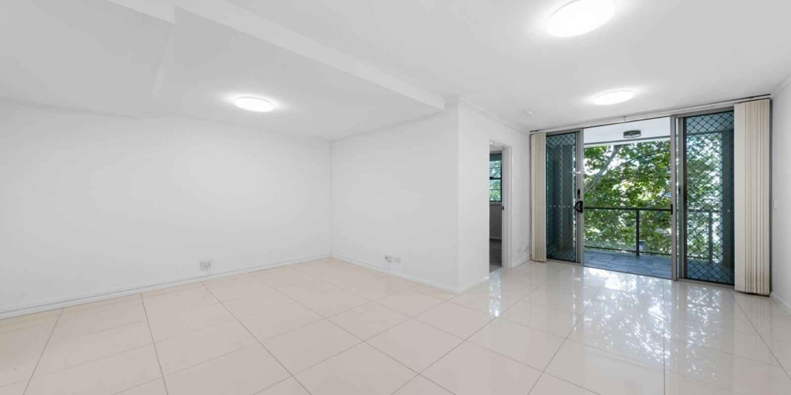 6/233 Cope Street Waterloo