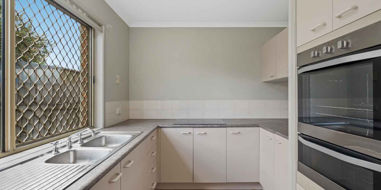 27/5-9 Grant Road Morayfield