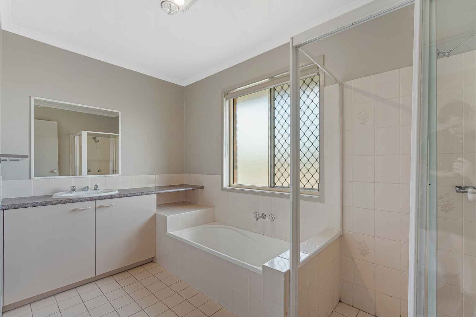 27/5-9 Grant Road Morayfield