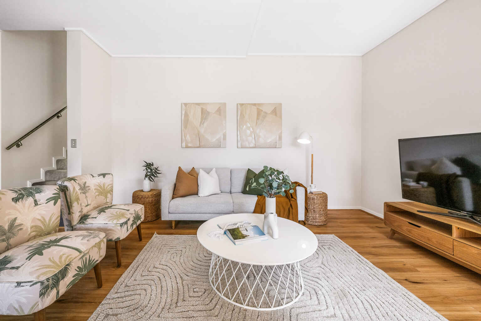 82/20 Close Street Canterbury