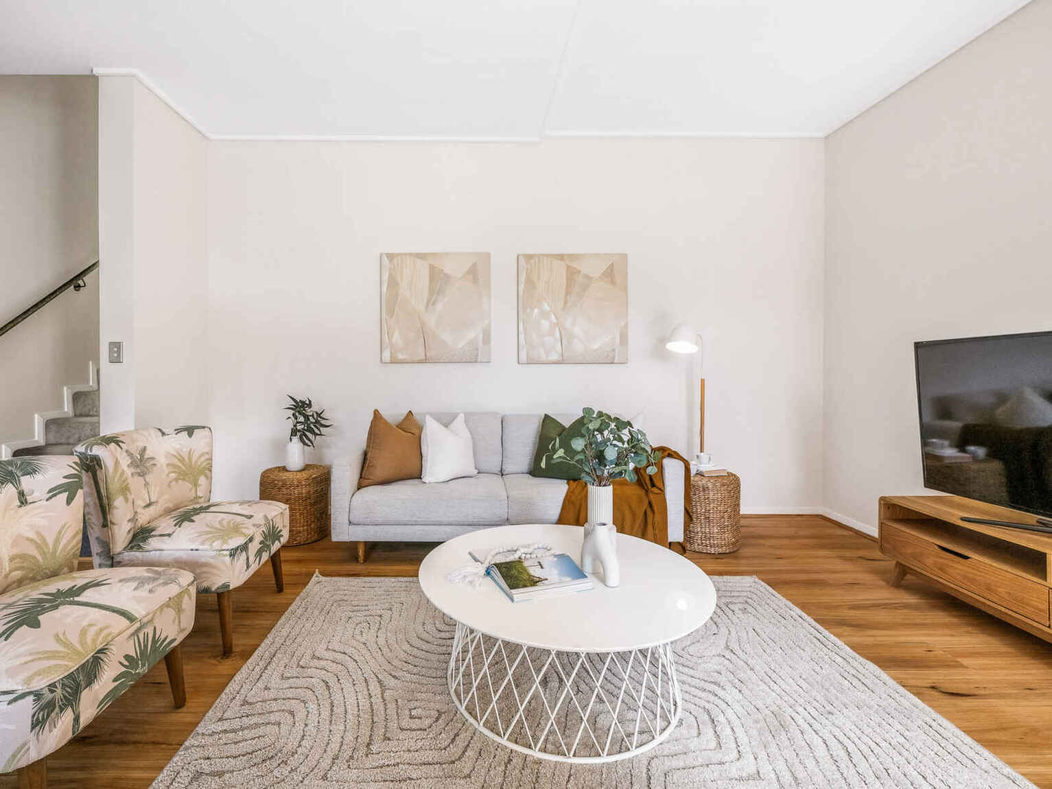 82/20 Close Street Canterbury