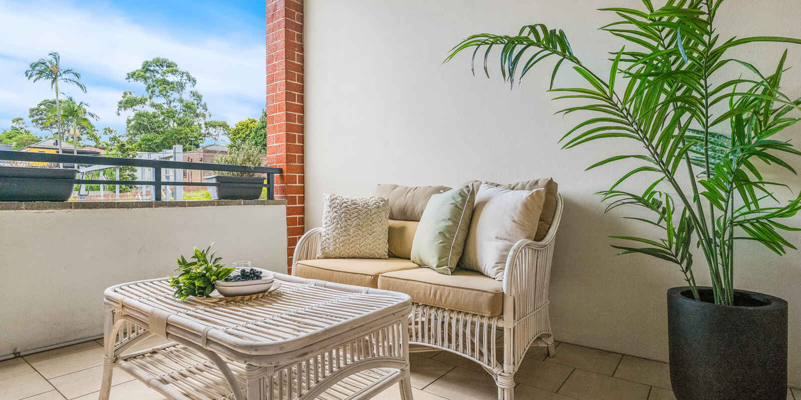 82/20 Close Street Canterbury