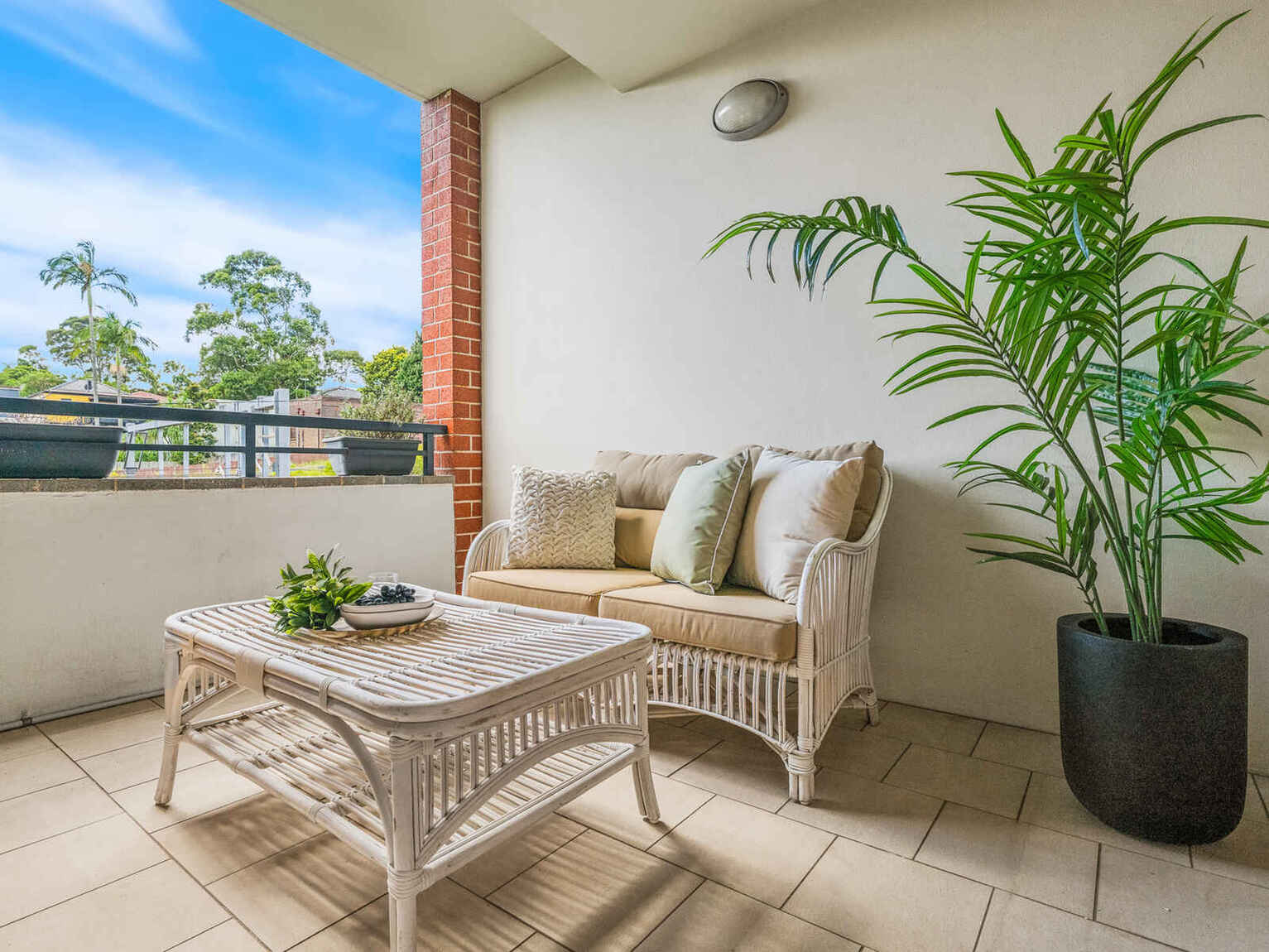 82/20 Close Street Canterbury