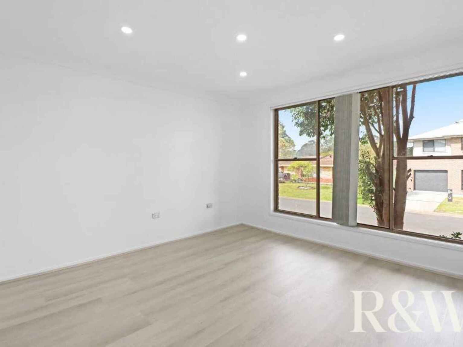 17 Rainbow Place St Clair