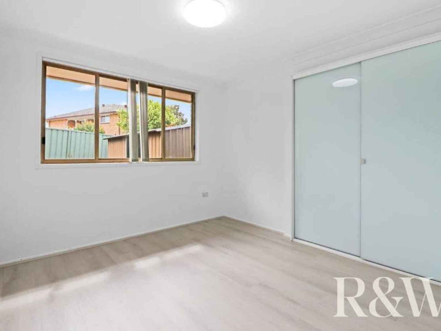 17 Rainbow Place St Clair