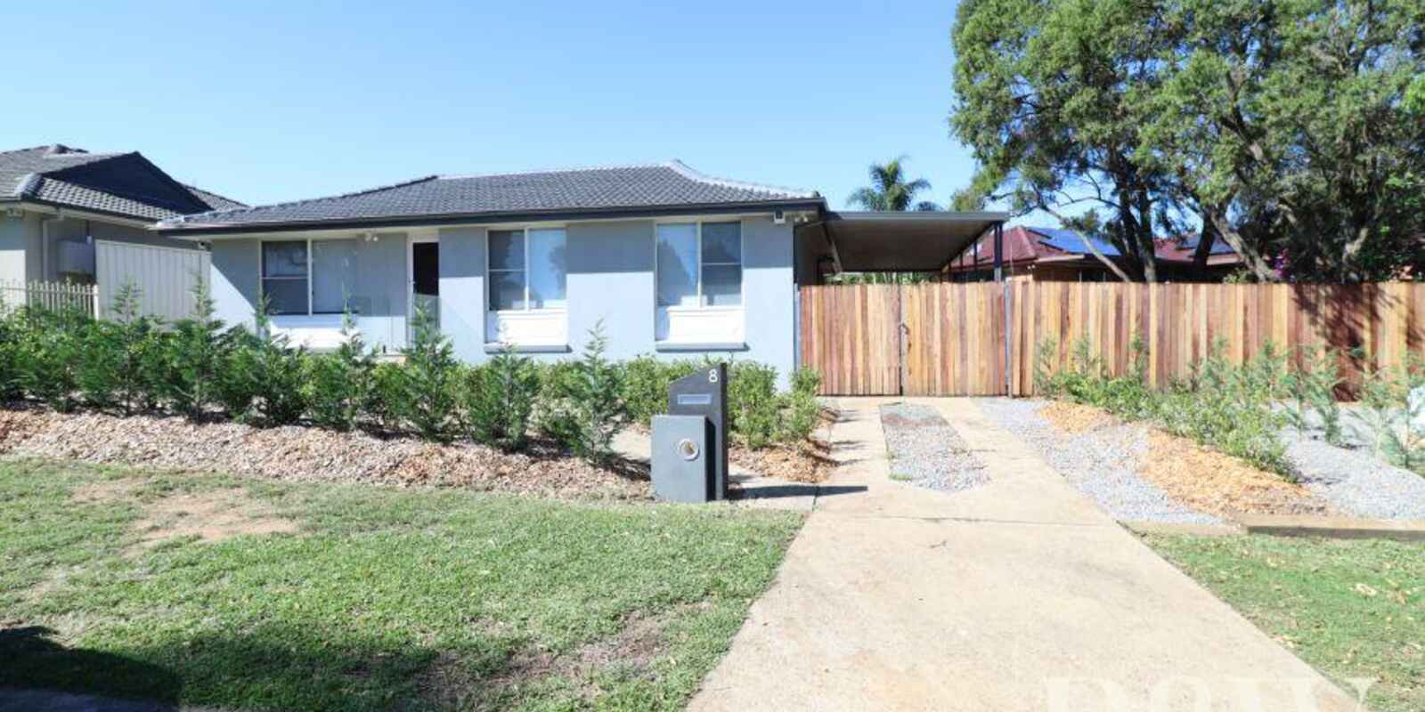 8 Nightmist Grove St Clair