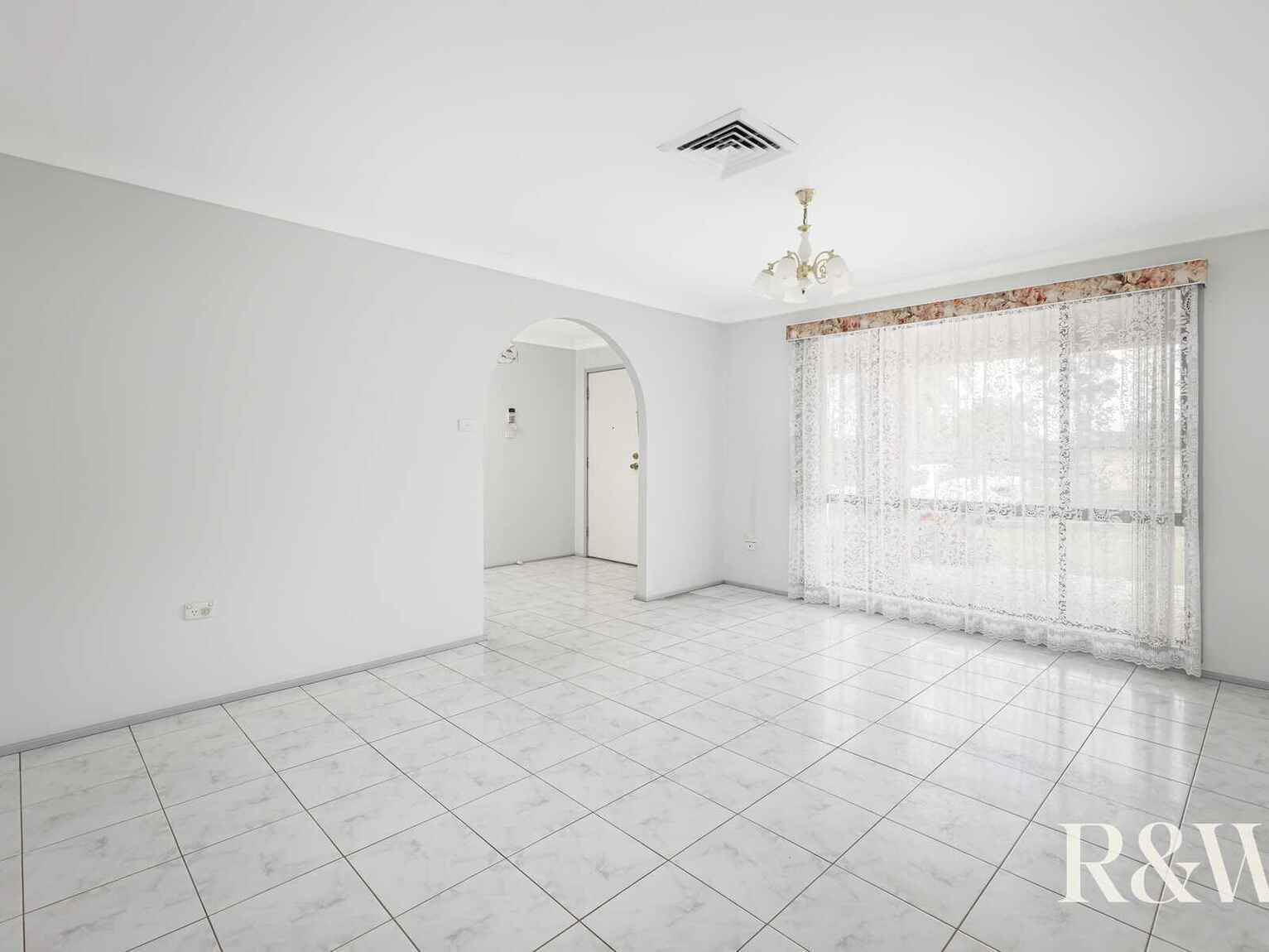 40 Peppertree Drive Erskine Park 40 Peppertree Drive Erskine Park