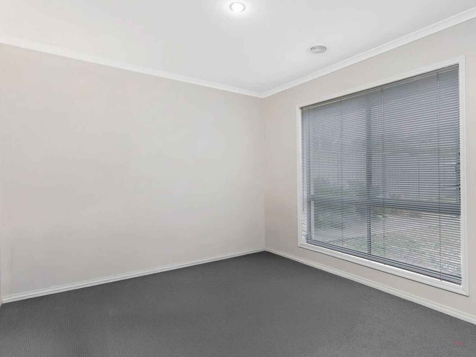 212 Kaitlers Road Springdale Heights