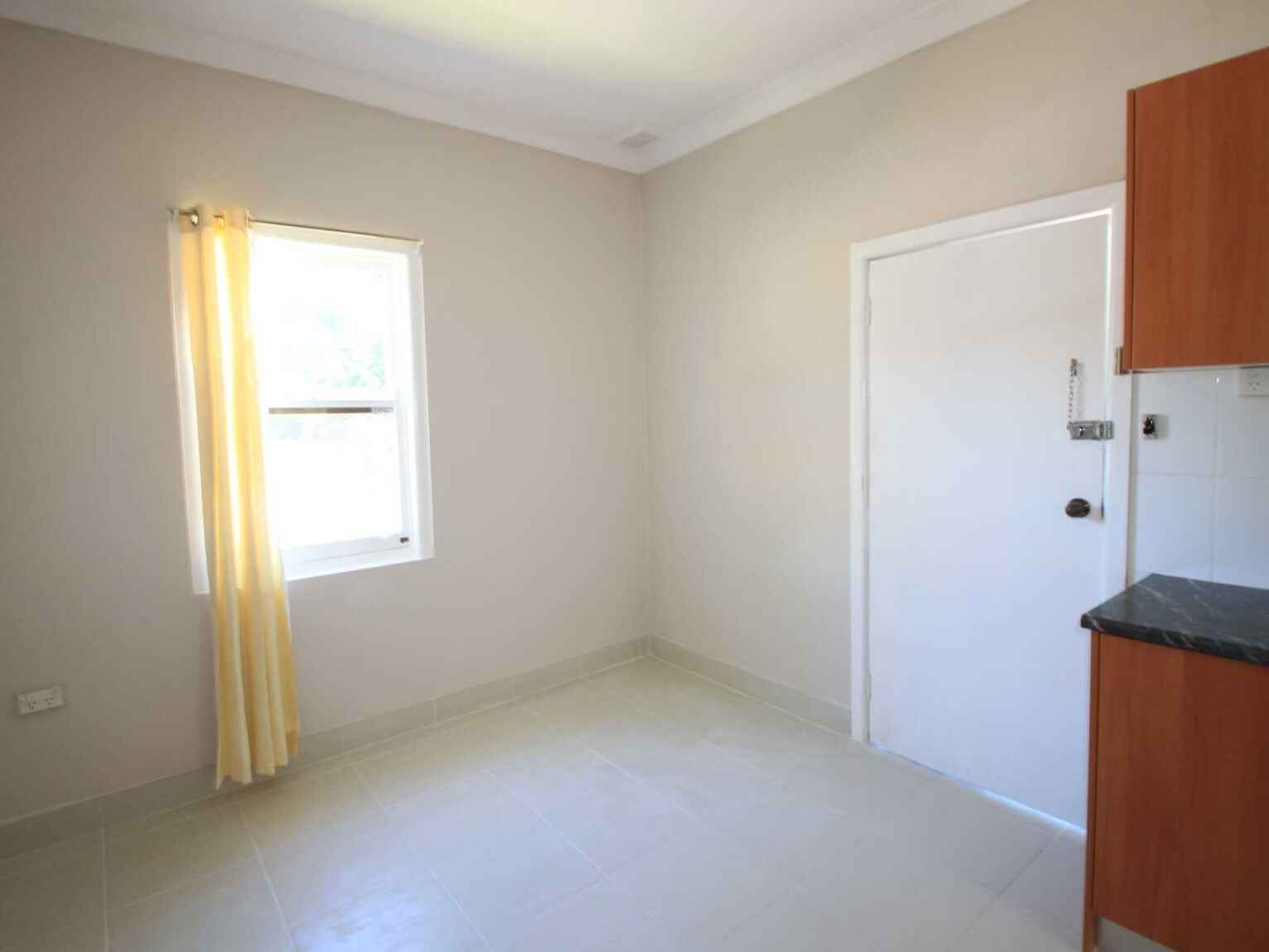 2/320 Annandale Street Annandale