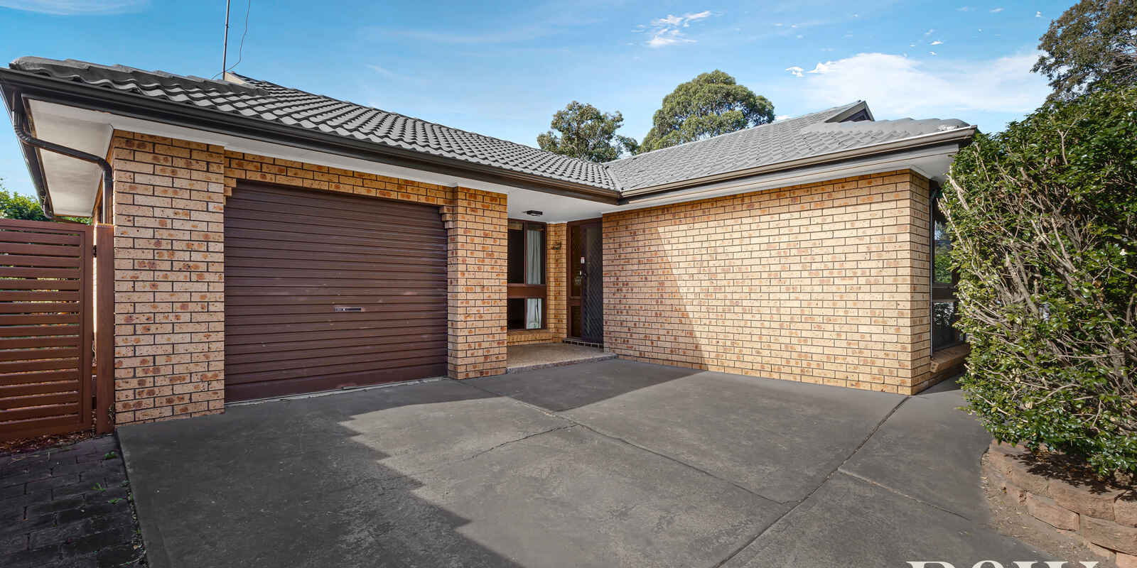 14 Hascombe Way St Clair