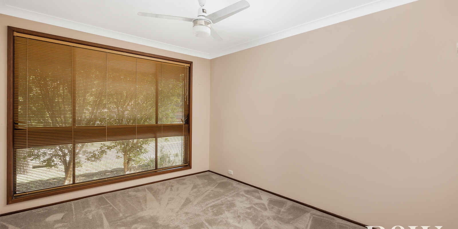 14 Hascombe Way St Clair