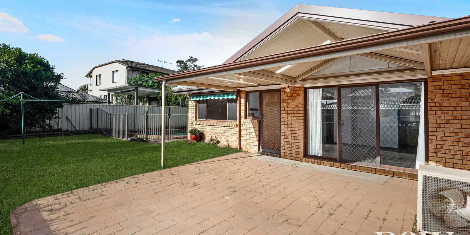 14 Hascombe Way St Clair