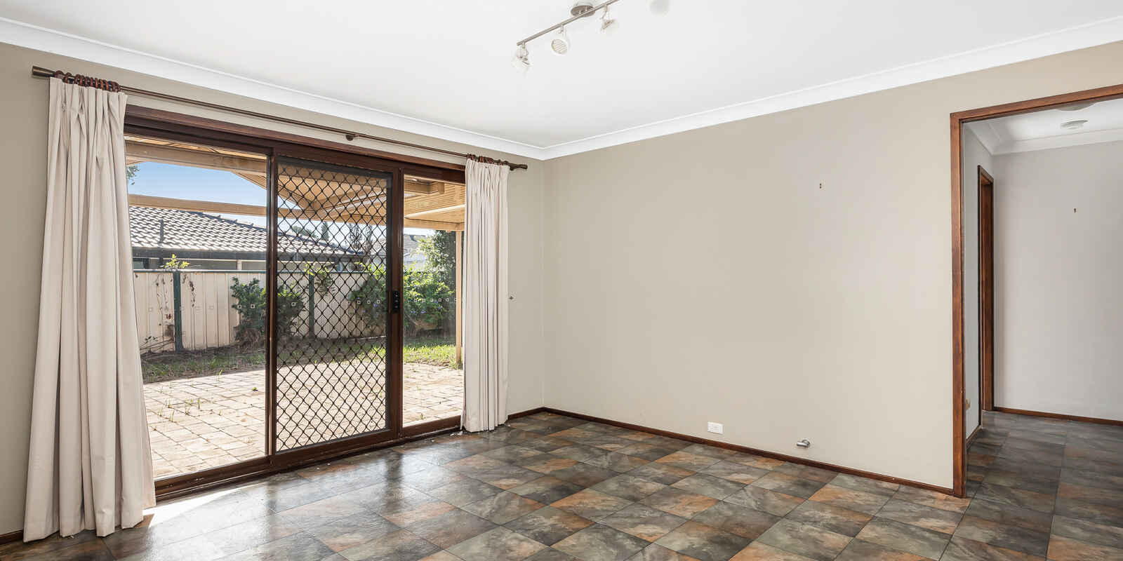 14 Hascombe Way St Clair 14 Hascombe Way St Clair