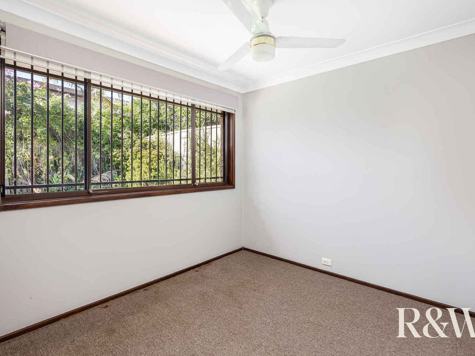 14 Hascombe Way St Clair 14 Hascombe Way St Clair