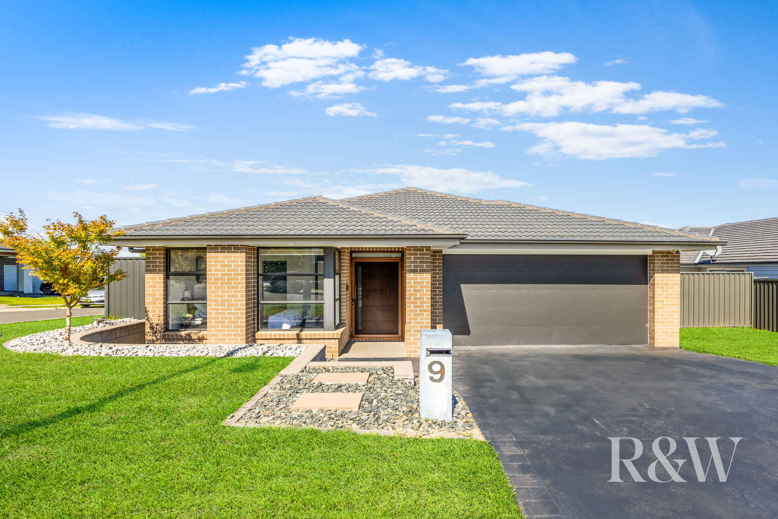 9 FLOYD STREET Spring Farm