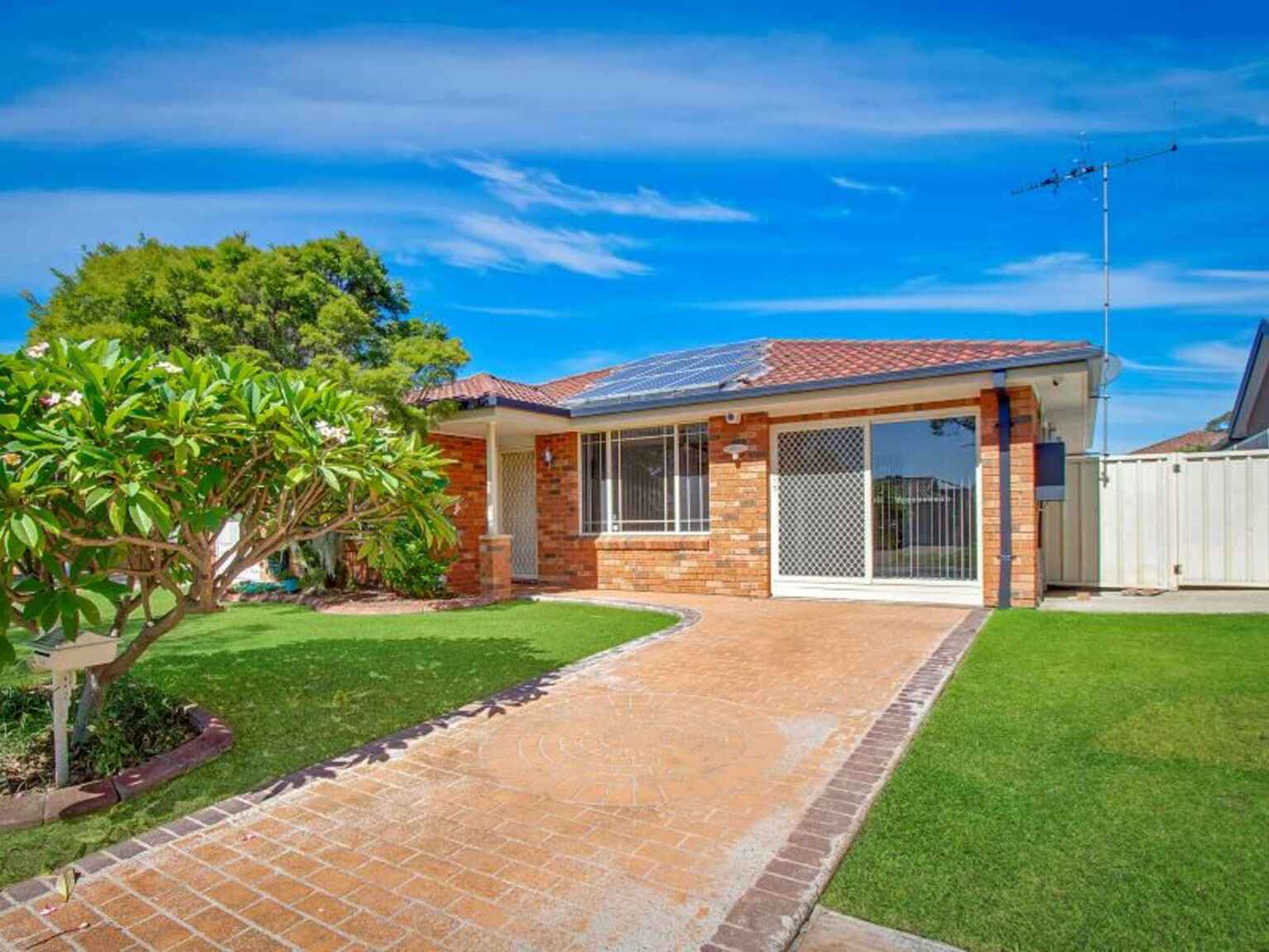 16 Haven Street Plumpton