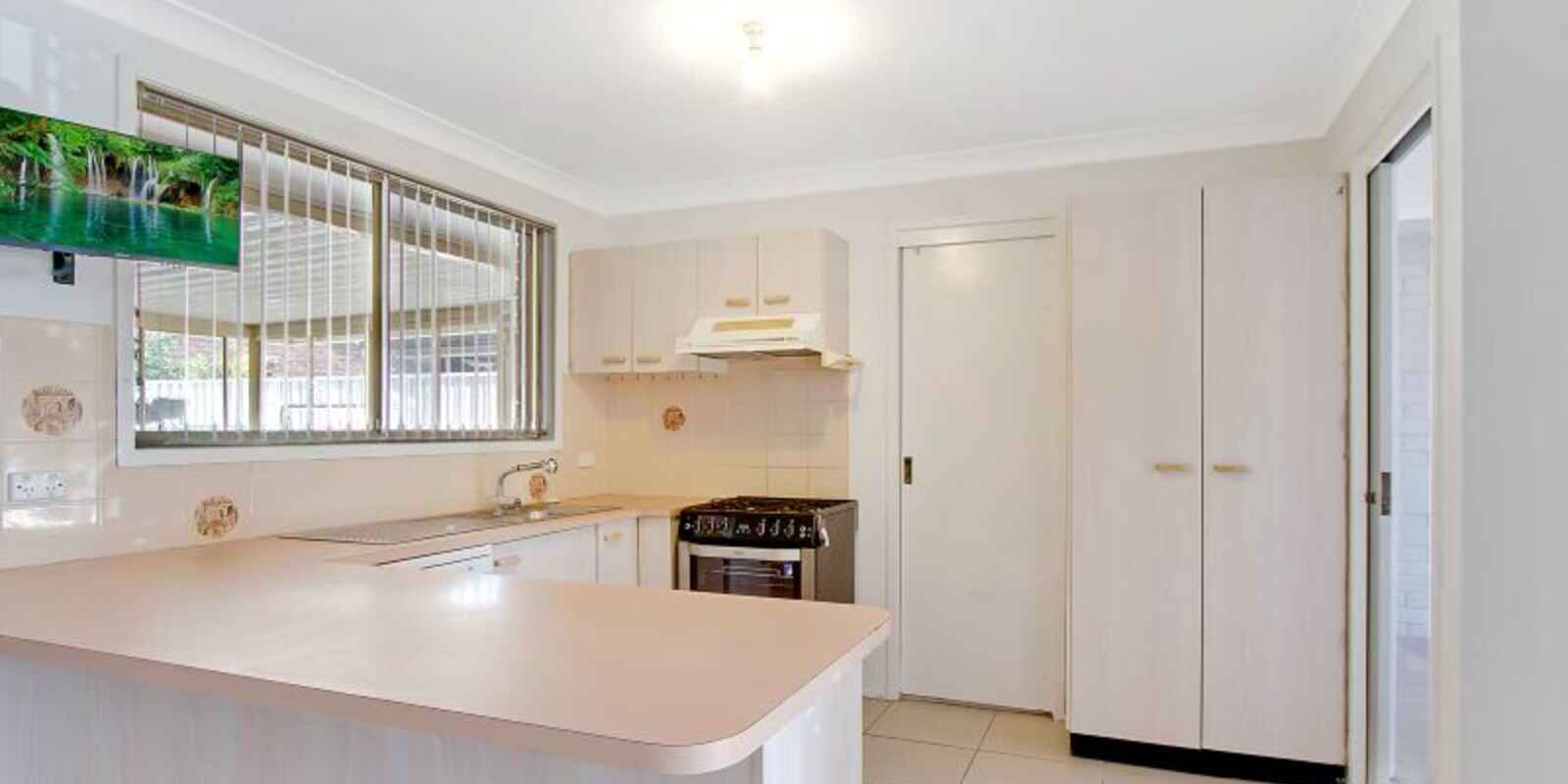 16 Haven Street Plumpton