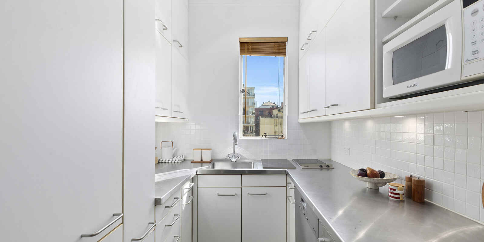 63/8 Birtley Place Elizabeth Bay