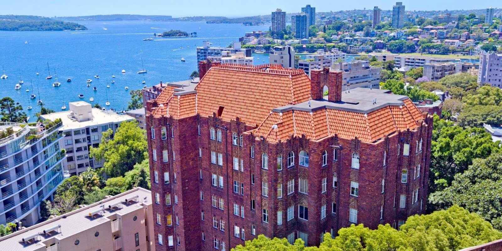 63/8 Birtley Place Elizabeth Bay