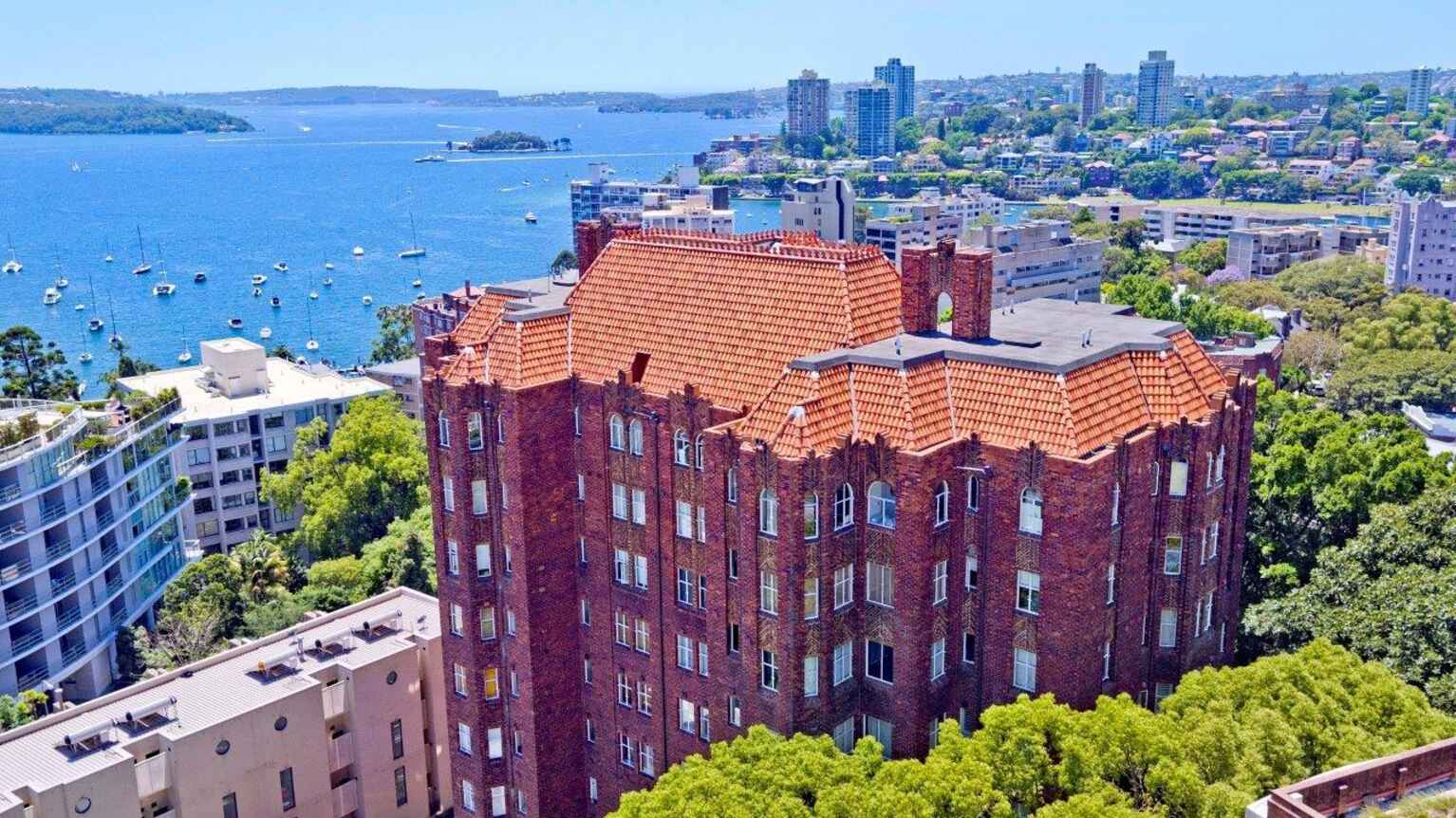 63/8 Birtley Place Elizabeth Bay