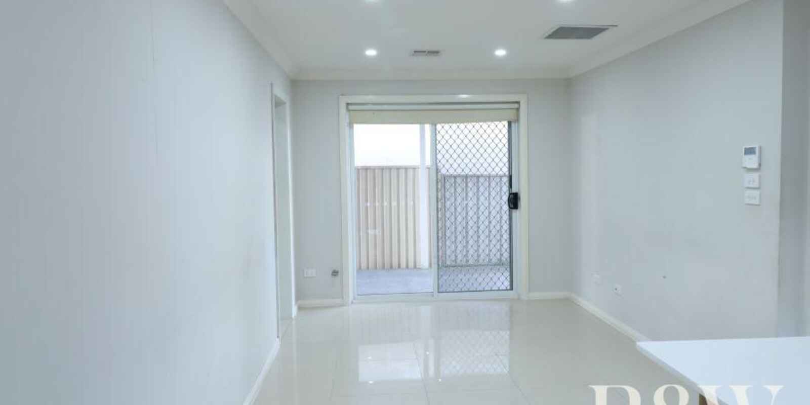 42A Harvey Circuit St Clair