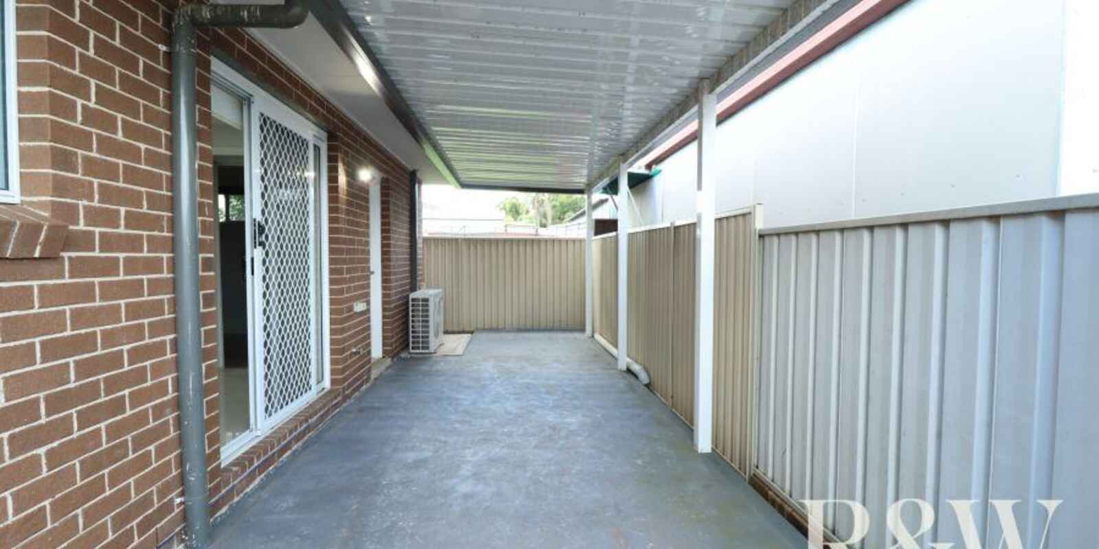 42A Harvey Circuit St Clair