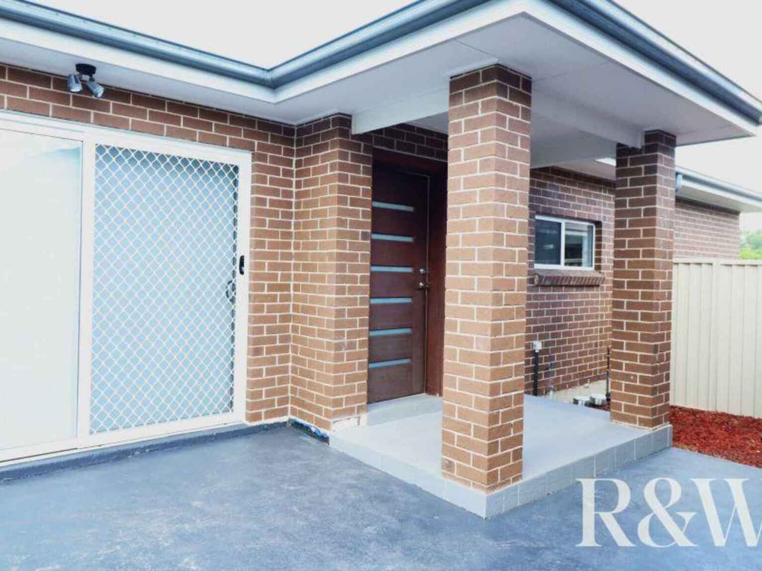 42A Harvey Circuit St Clair