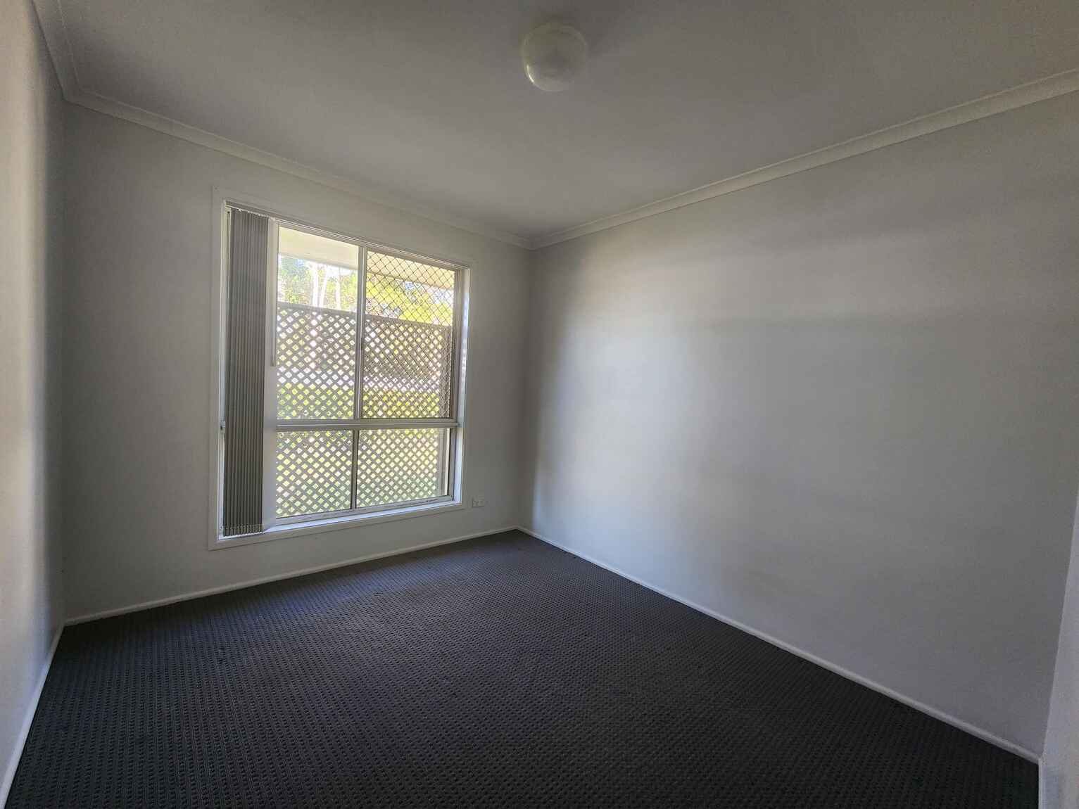 93 Old Bay Road Deception Bay