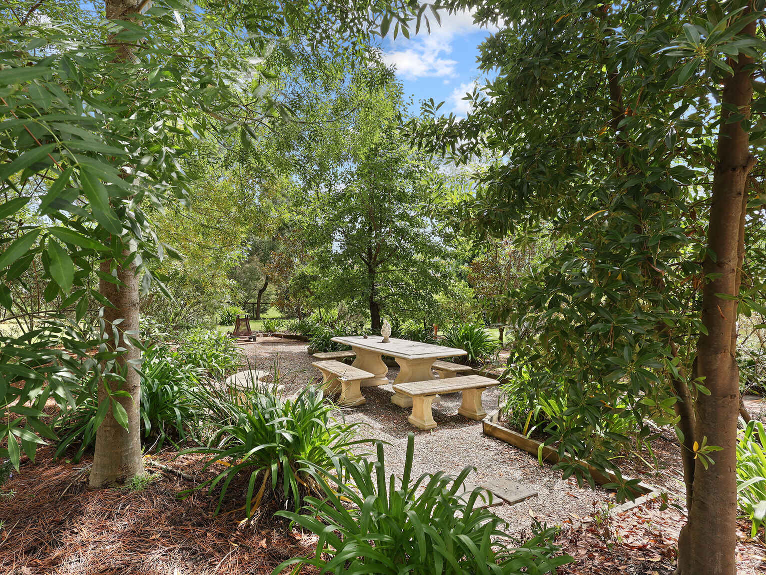 9 Farnborough Drive Moss Vale