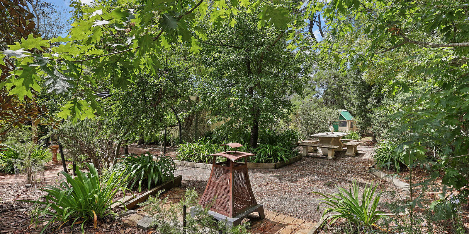 9 Farnborough Drive Moss Vale