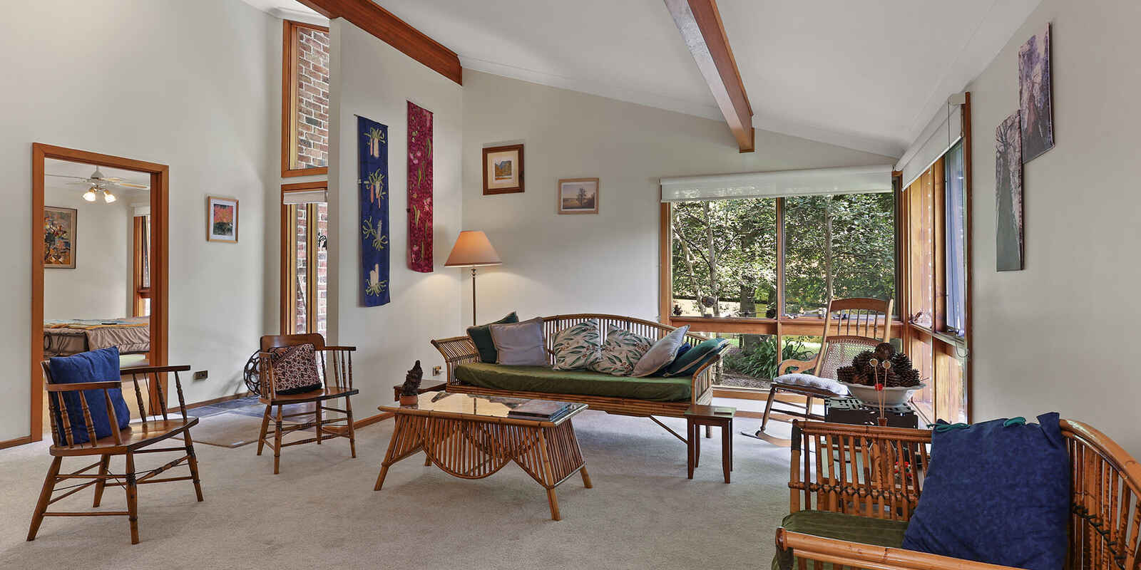 9 Farnborough Drive Moss Vale