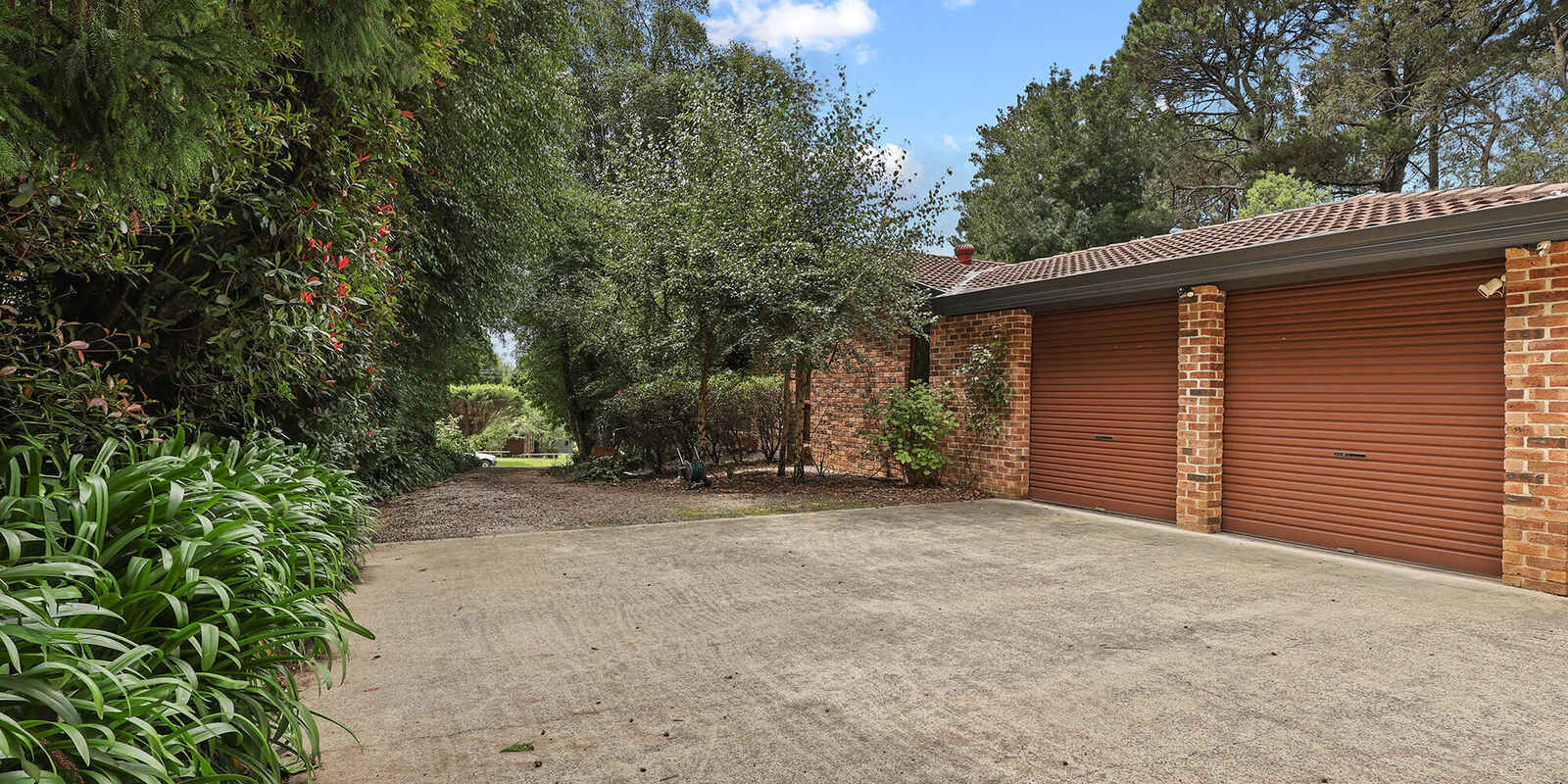 9 Farnborough Drive Moss Vale