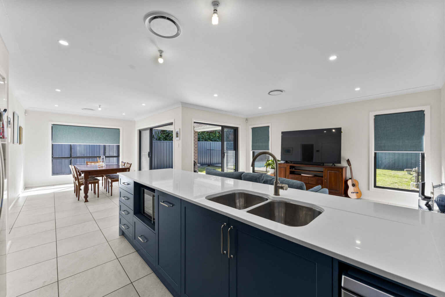 147b Wommara Avenue Belmont North