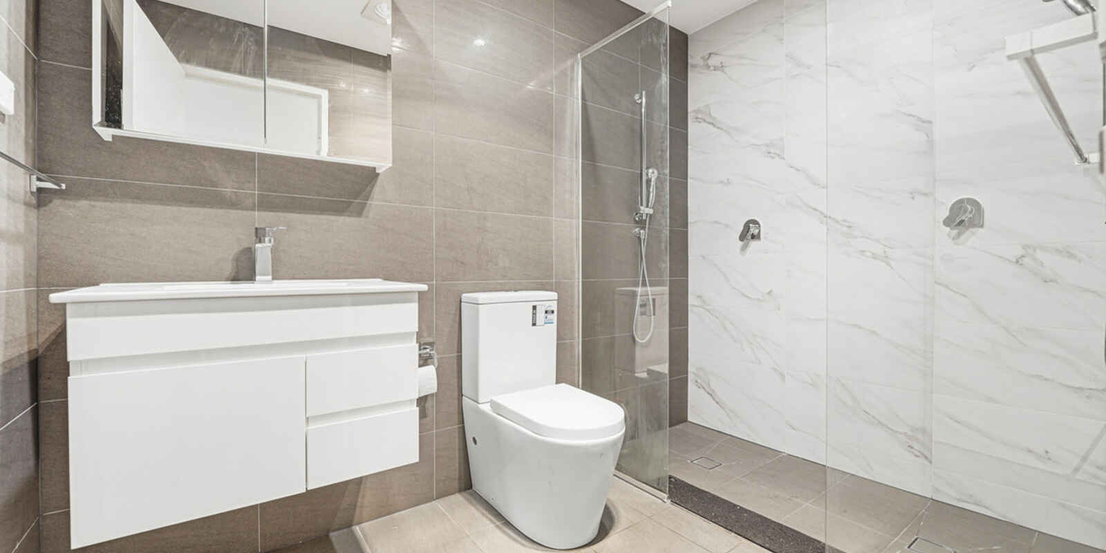 46/206 Great Western Highway Kingswood