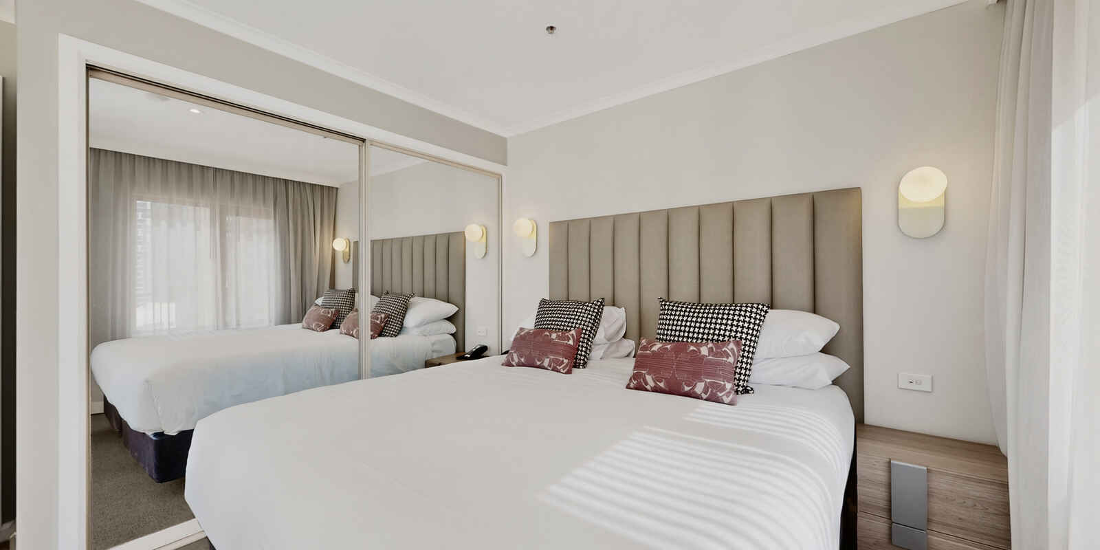 1702/96-118 Gloucester Street The Rocks