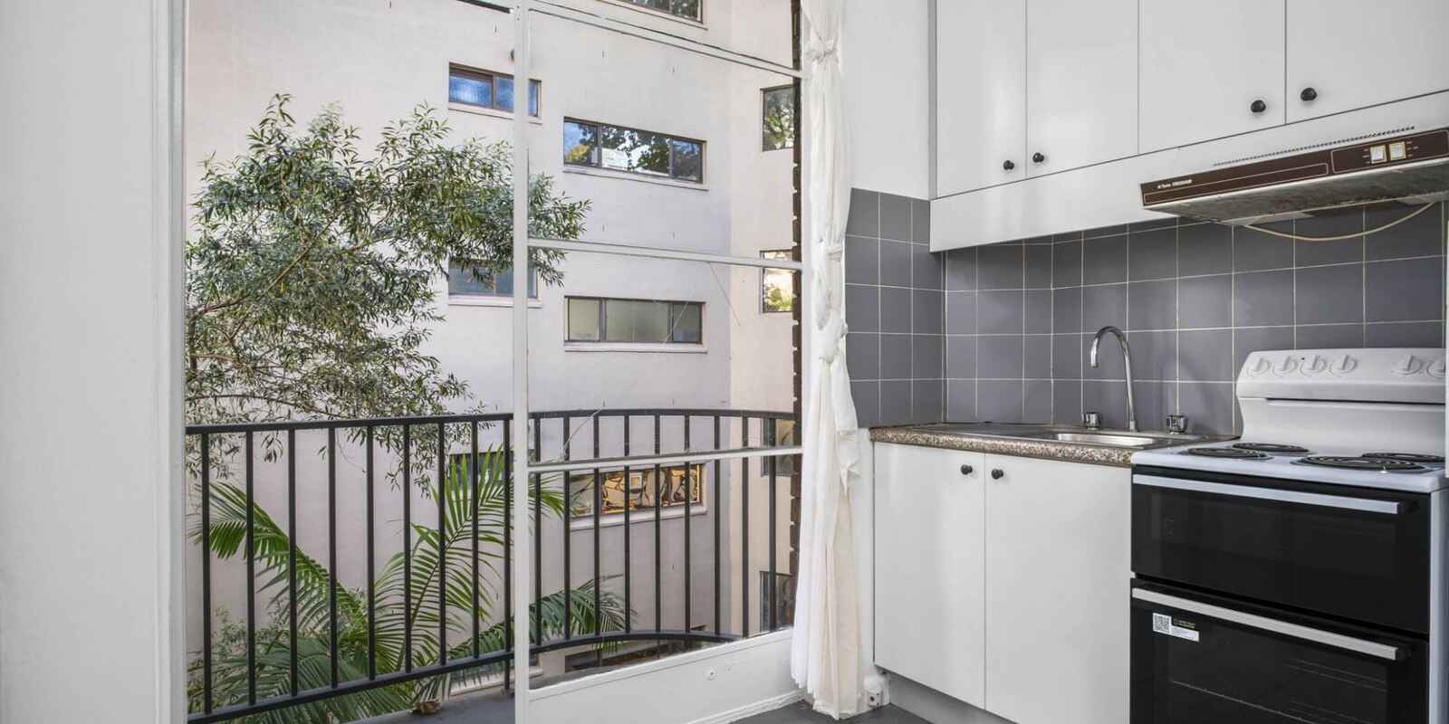 22/7 St Neot Avenue Potts Point