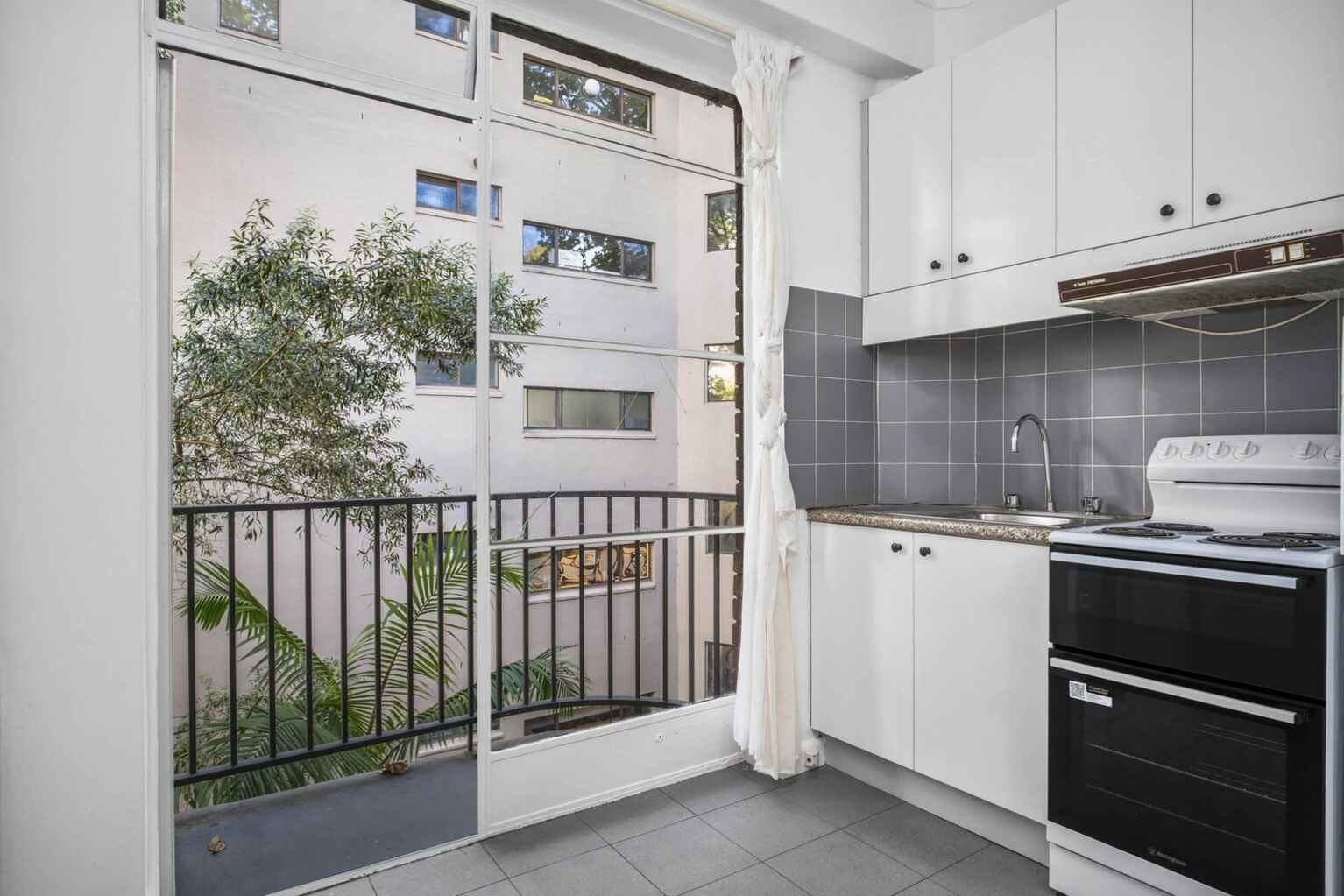 22/7 St Neot Avenue Potts Point