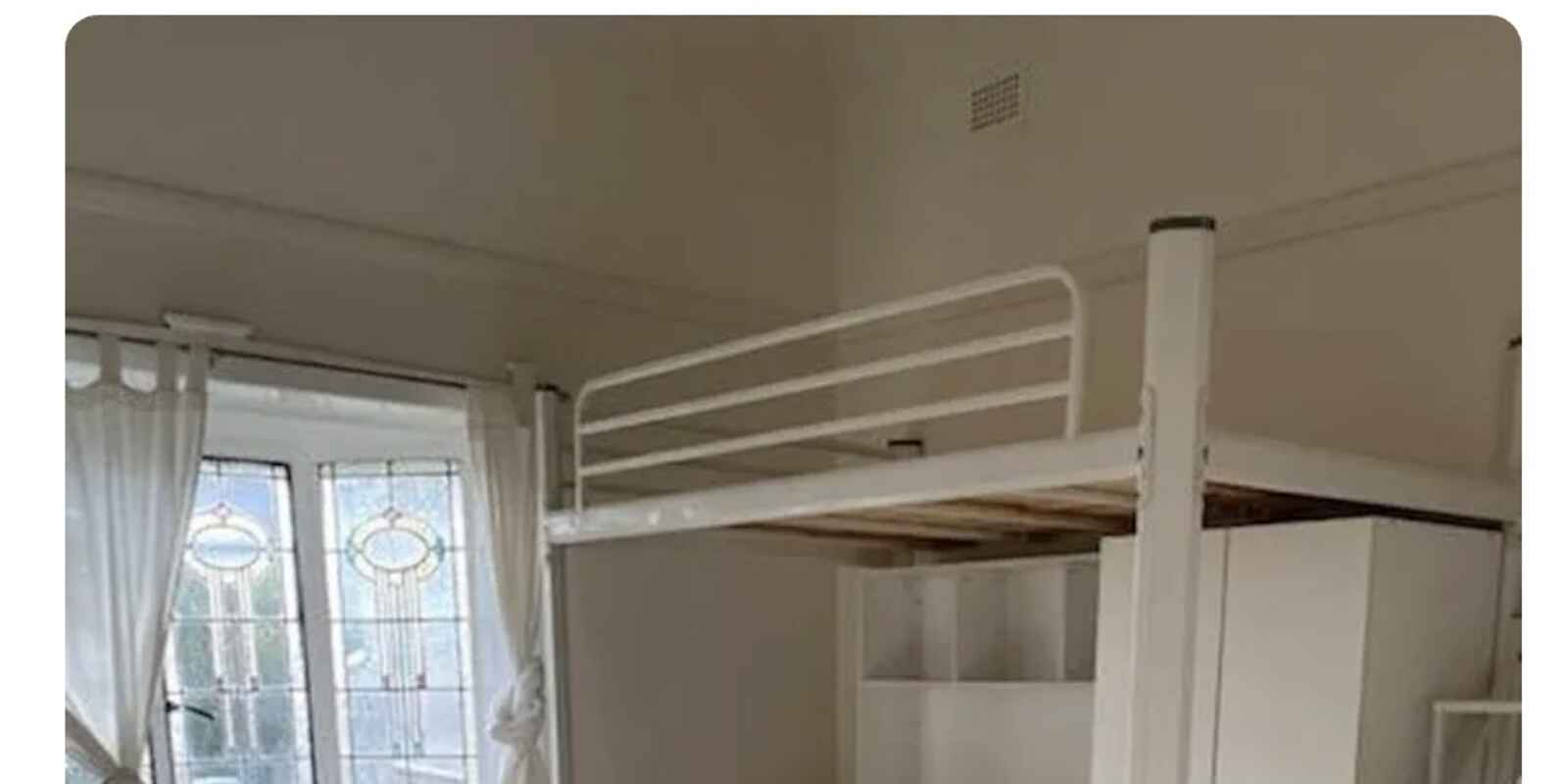 Room 6.01/278 Enmore Road Enmore