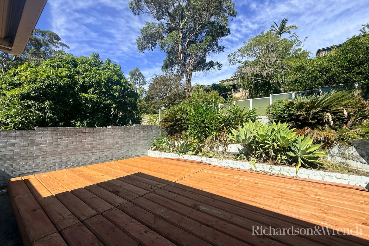 27 Fiona Street Point Clare