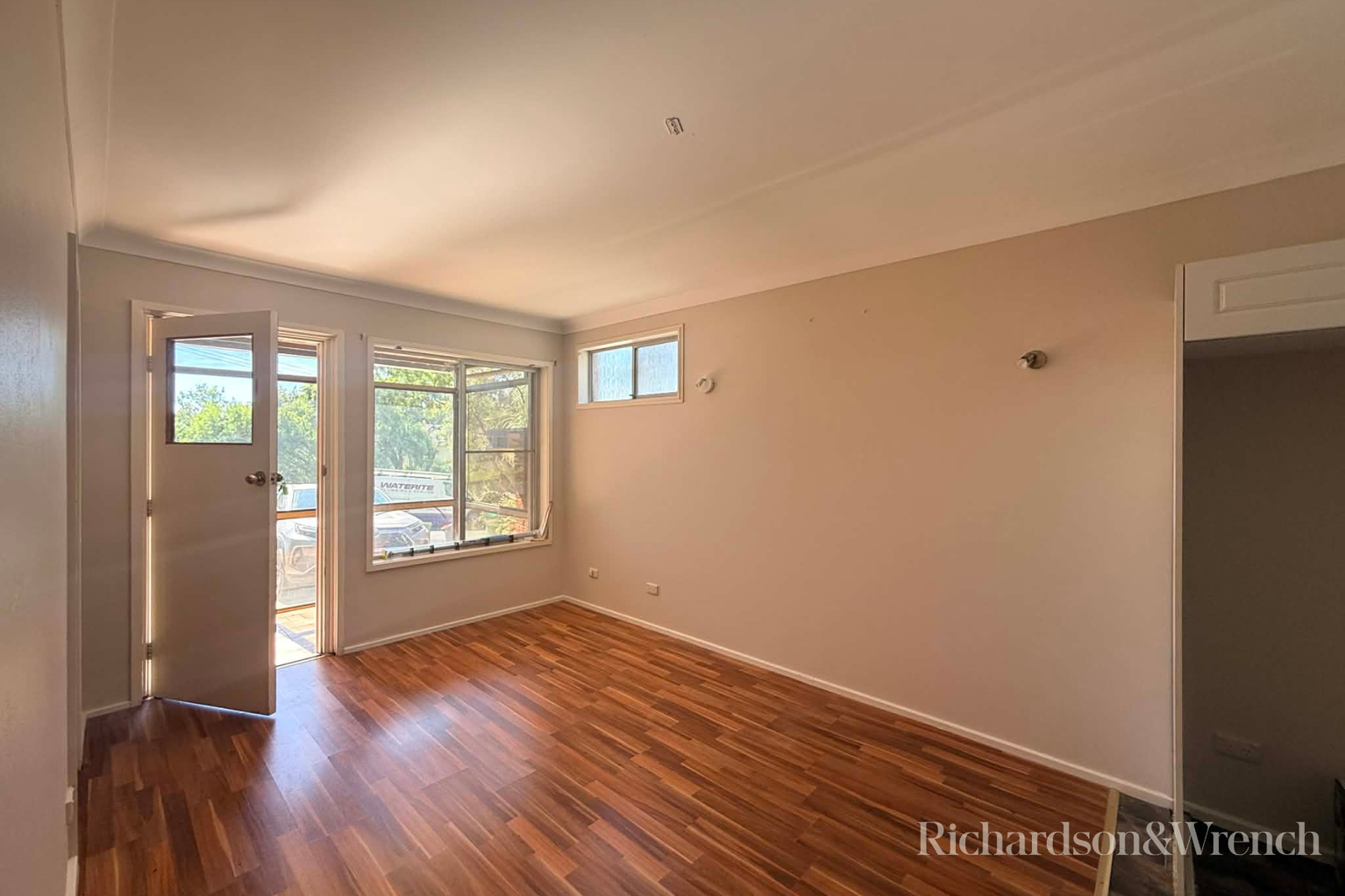 27 Fiona Street Point Clare