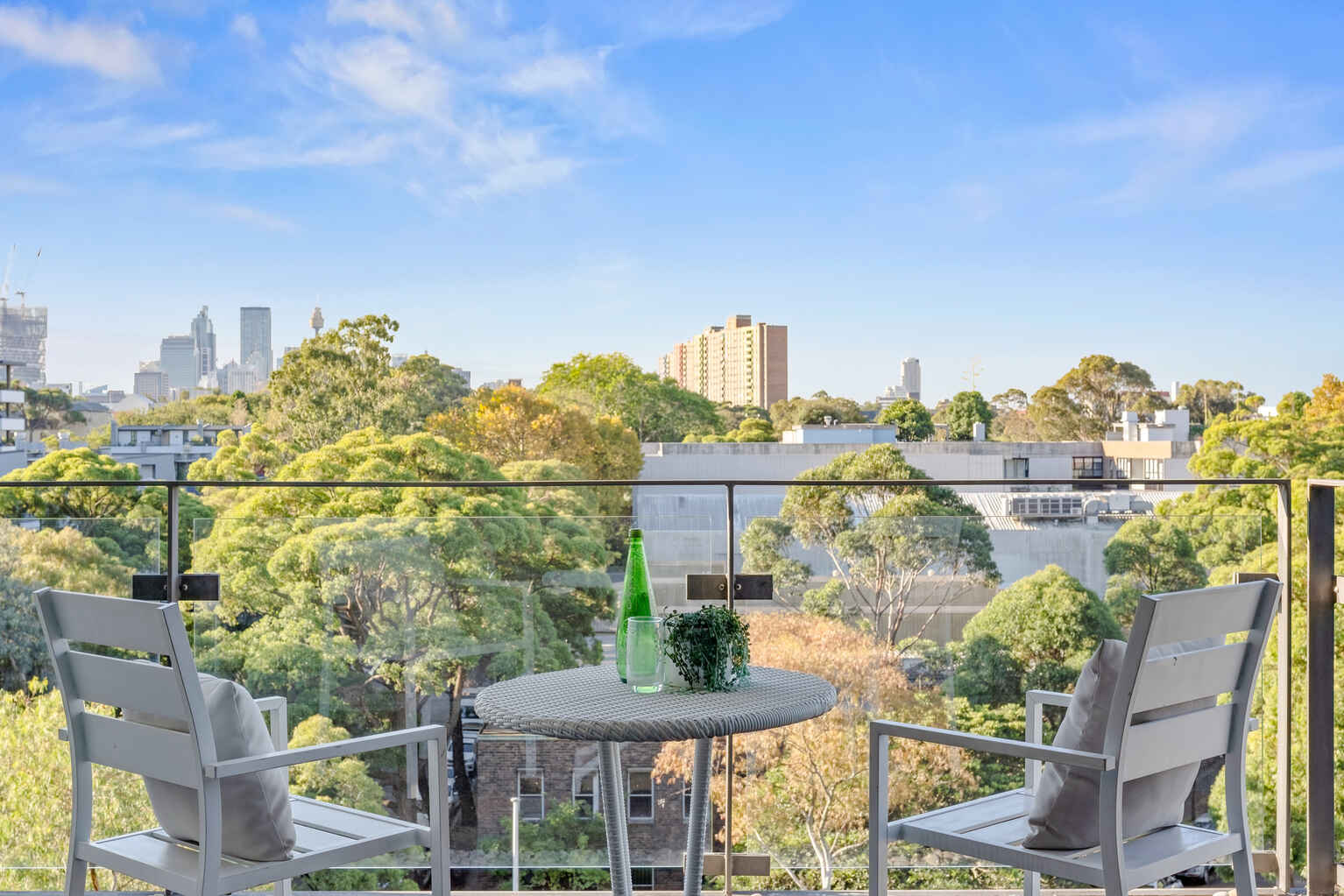 432/2-4  Powell Street Waterloo