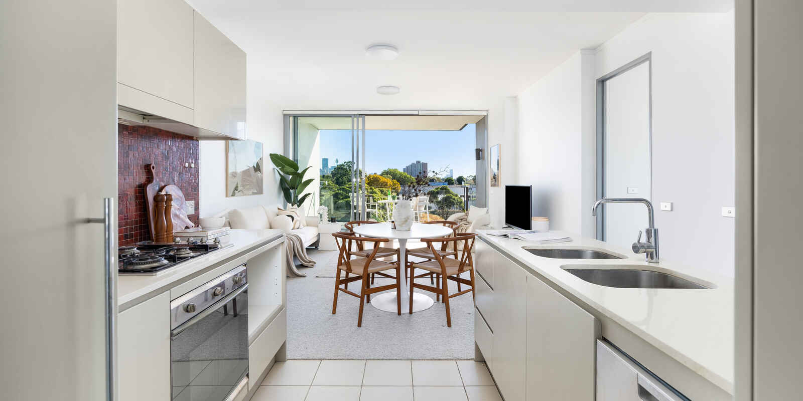 432/2-4  Powell Street Waterloo